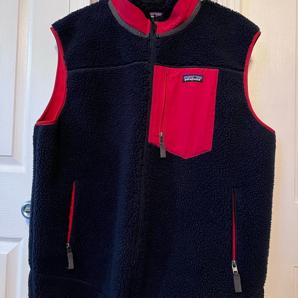 Patagonia  Retro-X Fleece Vest. XXL dark navy and red.